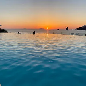 Hotel Therasia Sea And - The Leading Of The World *****