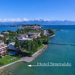 Smeraldo Отель Сирмионе