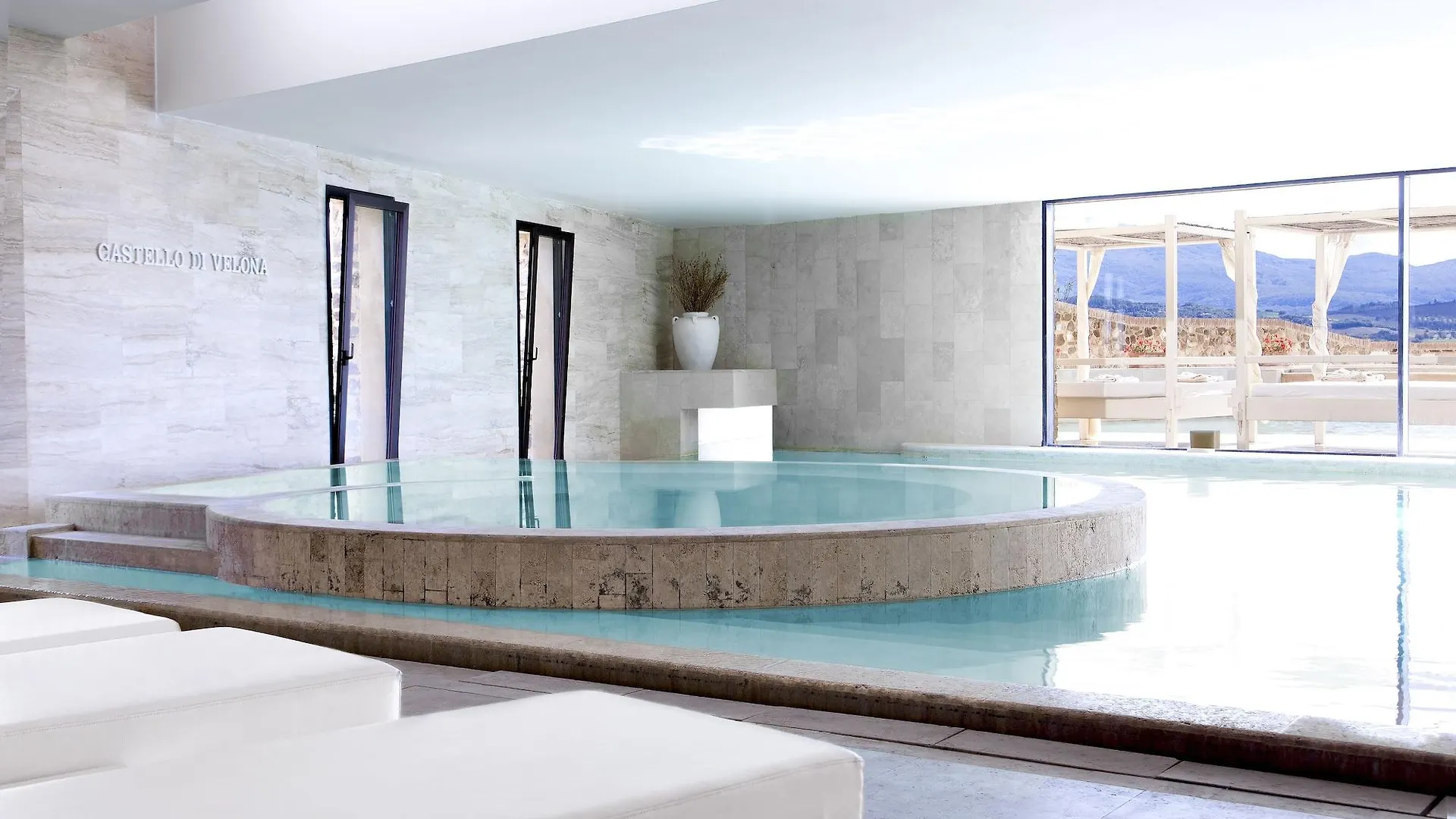 Castello Di Velona Resort, Thermal Spa & Winery Montalcino Hotel