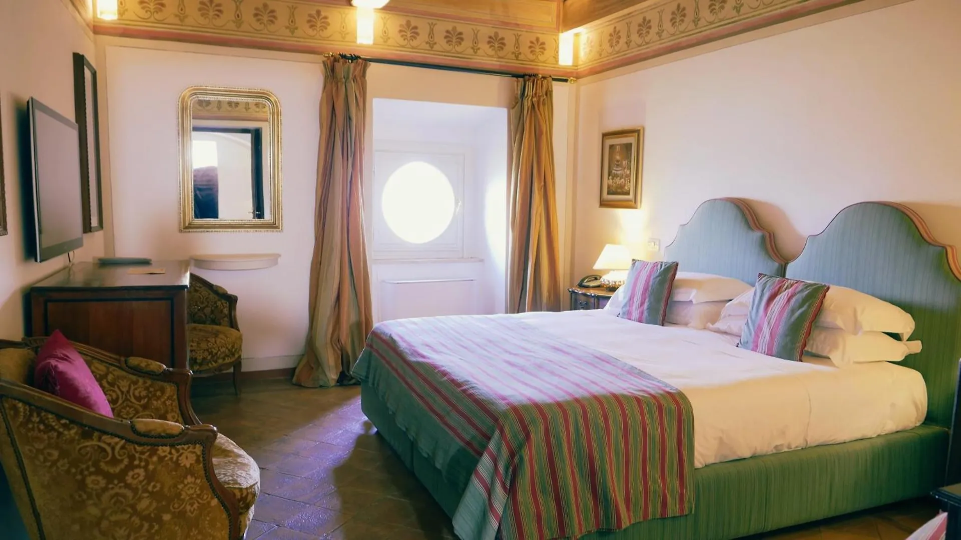 Castello Di Velona Resort, Thermal Spa & Winery Montalcino 5*,  Italy