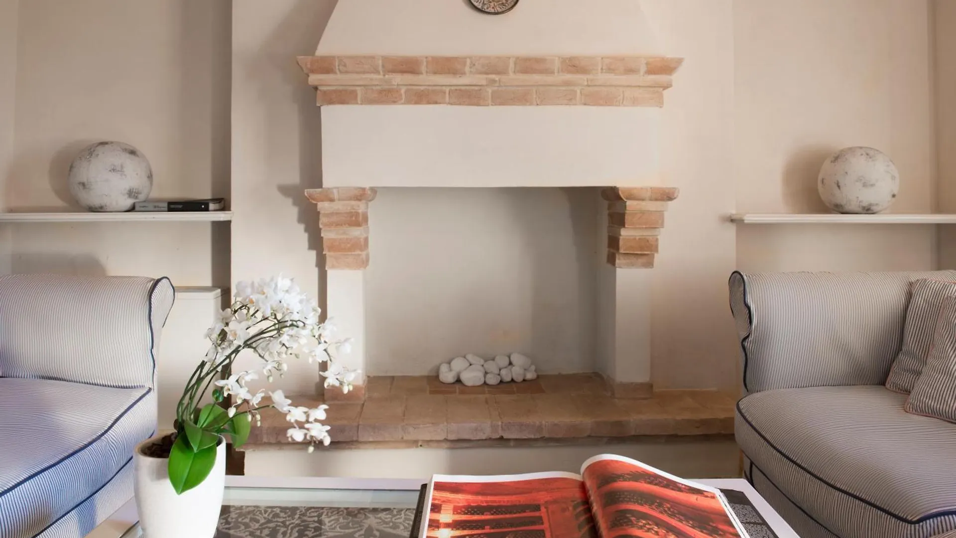 Castello Di Velona Resort, Thermal Spa & Winery Montalcino